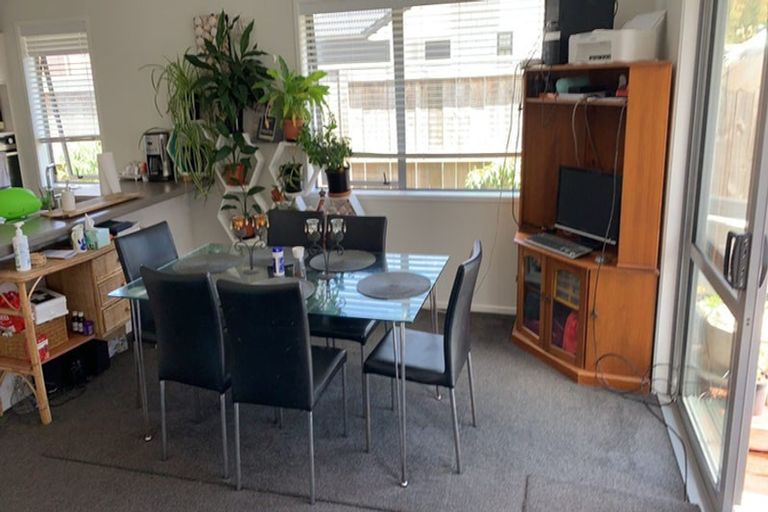 Photo of property in 32 Pakanga Grove, Pyes Pa, Tauranga, 3112