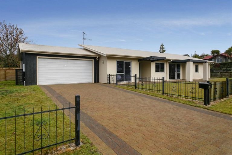 Photo of property in 26 Luberon Way, Nukuhau, Taupo, 3330