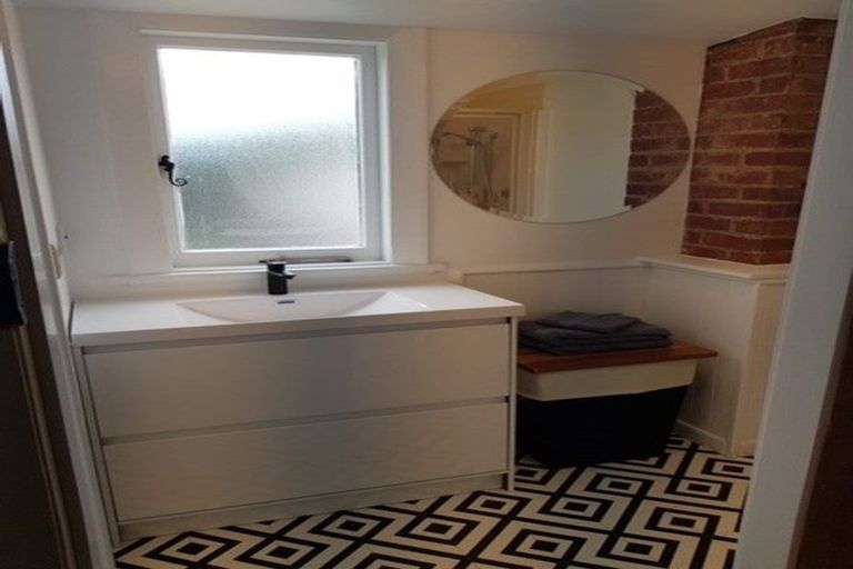 Photo of property in 124 Rose Street, Somerfield, Christchurch, 8024