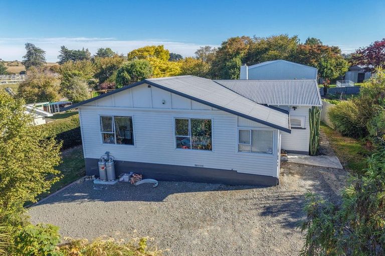 Photo of property in 64 Perth Street, South Hill, Oamaru, 9400
