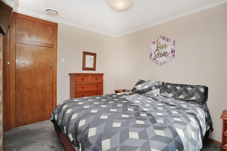 Photo of property in 72 Lime Street, Newfield, Invercargill, 9812
