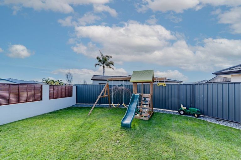 Photo of property in 14 Portland Place, Poraiti, Napier, 4112