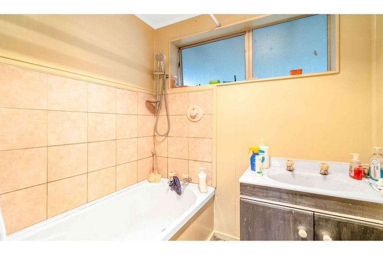 Photo of property in 12 Ottrey Street, Clifton, Invercargill, 9812