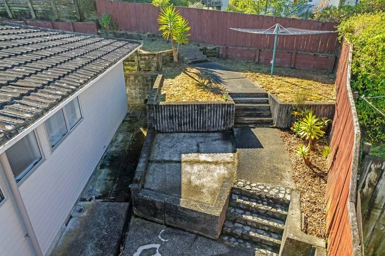 Photo of property in 20 Blueberry Grove, Timberlea, Upper Hutt, 5018