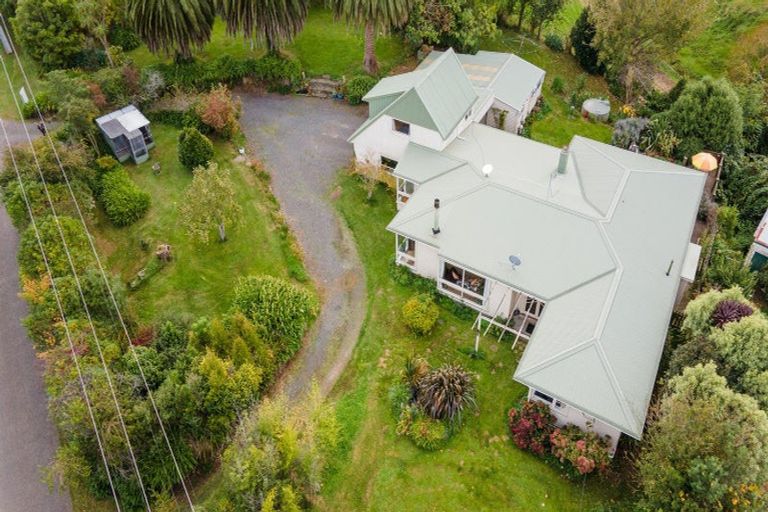 Photo of property in 191 Koputaroa Road, Koputaroa, Levin, 5575