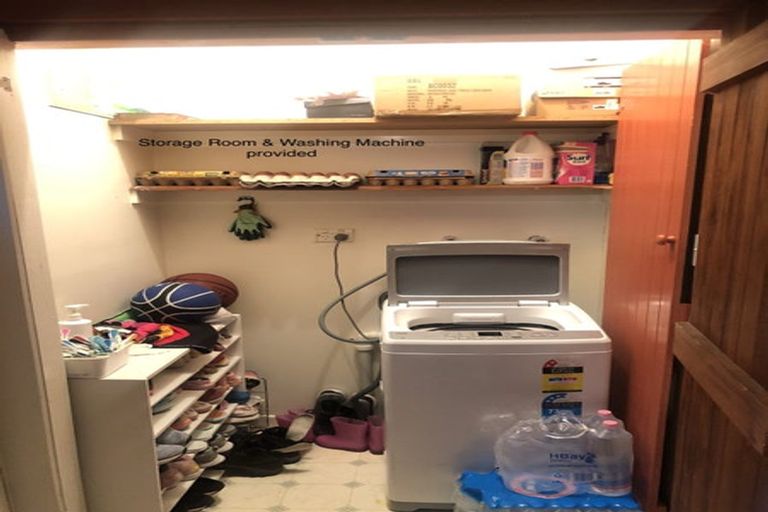 Photo of property in 225 Fitzherbert Avenue, West End, Palmerston North, 4410