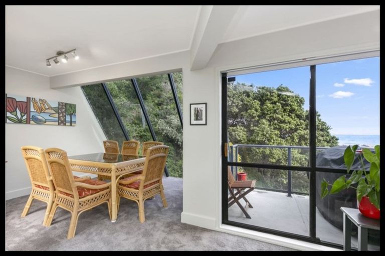 Photo of property in 12 Owhiro Bay Parade, Owhiro Bay, Wellington, 6023