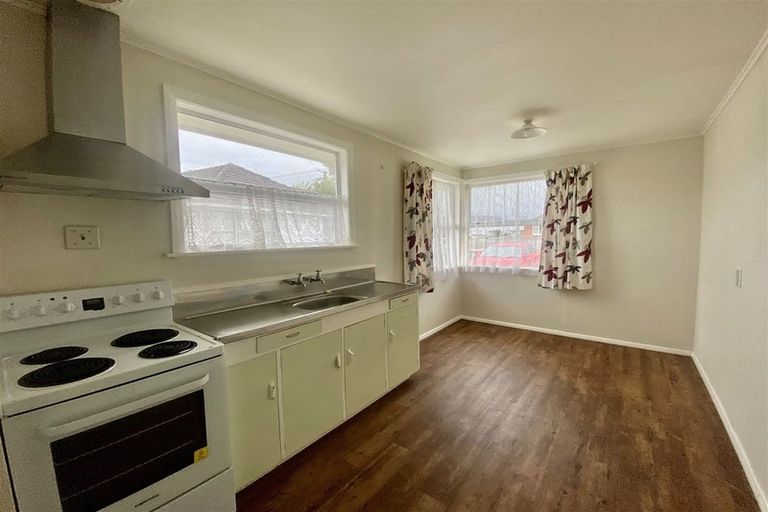 Photo of property in 9 Maire Street, Levin, 5510