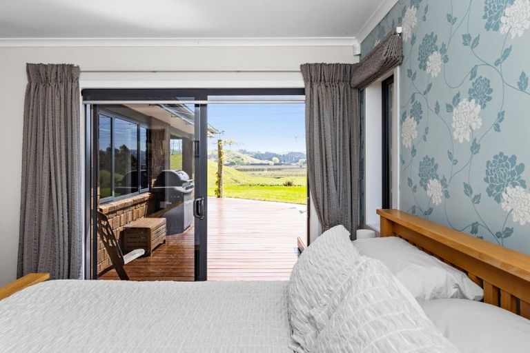 Photo of property in 22 Penrith Road, Poraiti, Napier, 4182