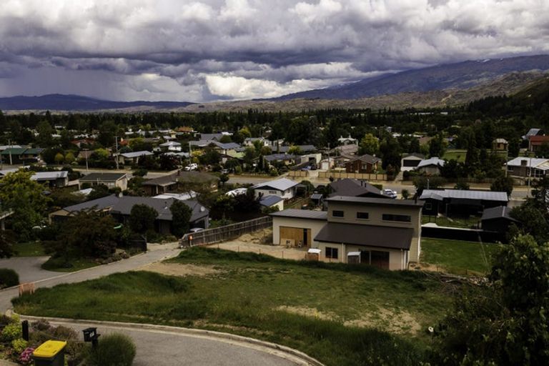 Photo of property in 31 Shields Street, Clyde, 9330