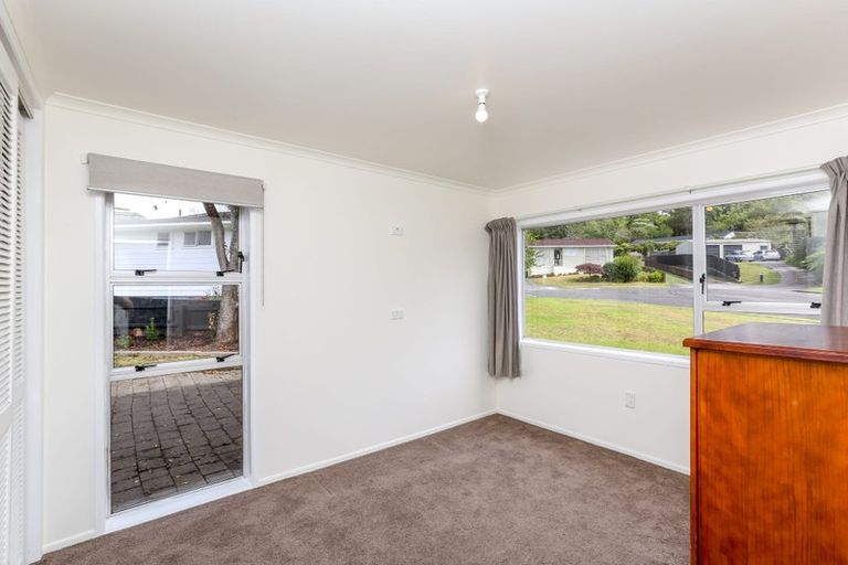 Photo of property in 3 Newlyn Place, Welbourn, New Plymouth, 4312