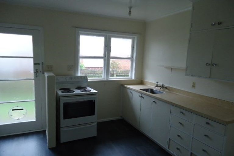 Photo of property in 1/4 Gower Street, Silverstream, Upper Hutt, 5019