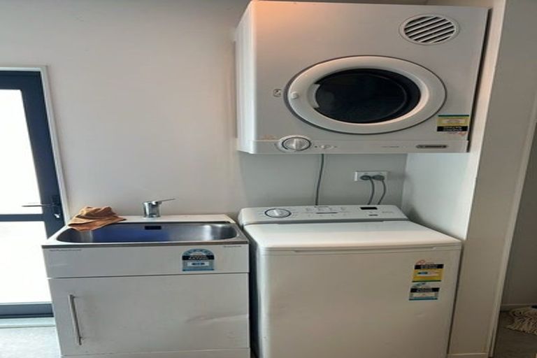 Photo of property in 6/195 Massey Street, Frankton, Hamilton, 3204