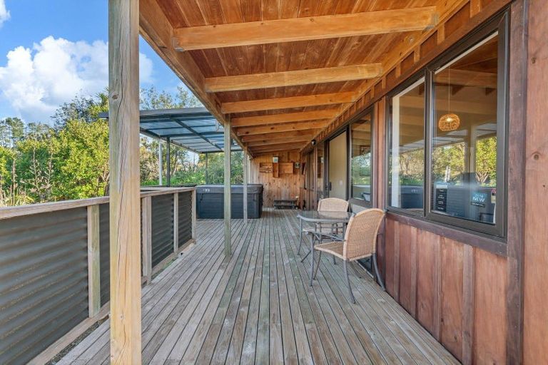 Photo of property in 55 Ngatoto Road, Tinopai, Matakohe, 0593