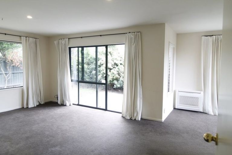 Photo of property in 31 Ballymena Drive, Belfast, Christchurch, 8051