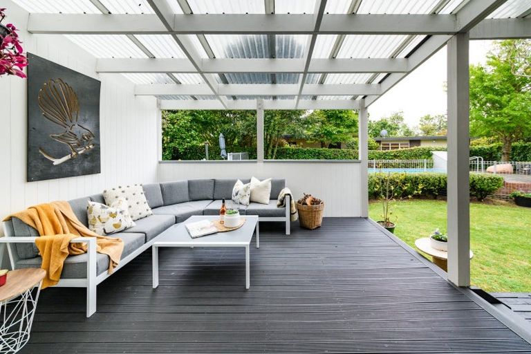 Photo of property in 12 Kimbolton Road, Feilding, 4702