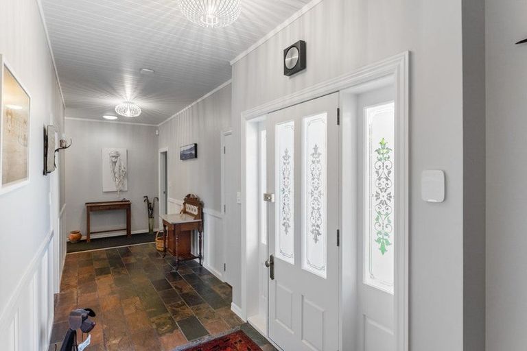 Photo of property in 21 Hurunui Street, Waikanae, 5036