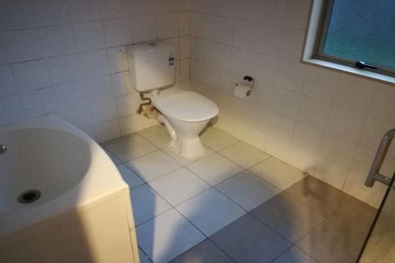 Photo of property in 7 Clayton Road, Manurewa, Auckland, 2102