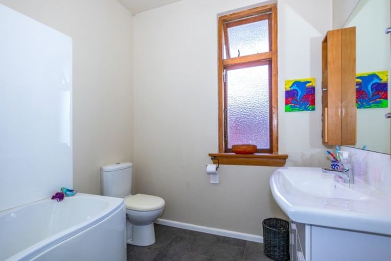 Photo of property in 16 White Street, Waimataitai, Timaru, 7910