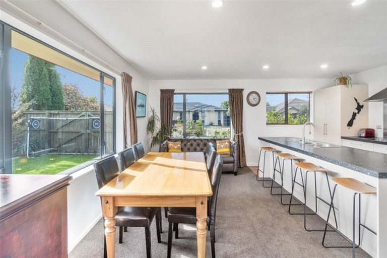 Photo of property in 31 Vasari Grange, Rolleston, 7614