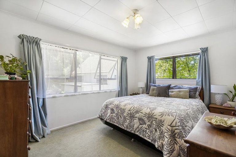 Photo of property in 2/128 Manuka Road, Bayview, Auckland, 0629