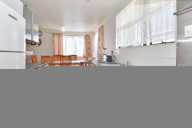 Photo of property in 3 Inca Place, Red Hill, Papakura, 2110