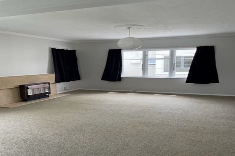 Photo of property in 19 Waione Street, Petone, Lower Hutt, 5012