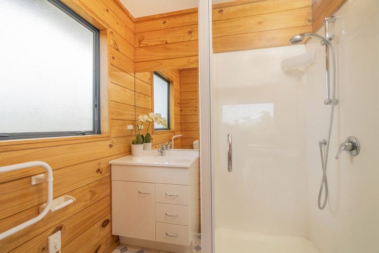 Photo of property in 6 Rabbit Way, Whitianga, 3510