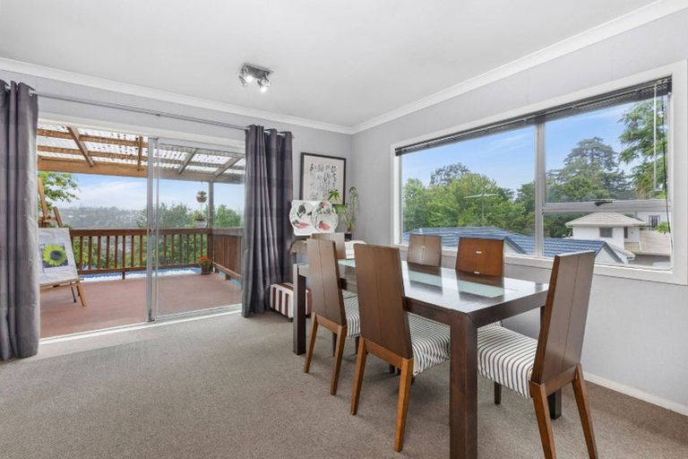 Photo of property in 1/103 Carlisle Road, Torbay, Auckland, 0632