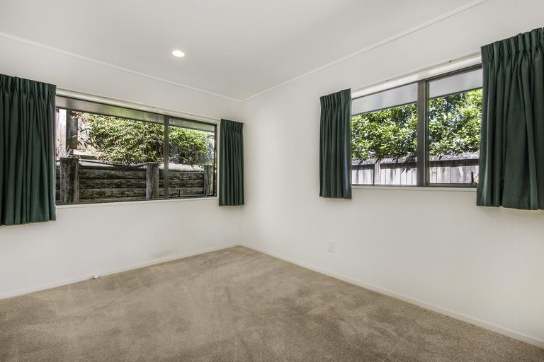 Photo of property in 5/31 Nicholas Road, Somerville, Auckland, 2014