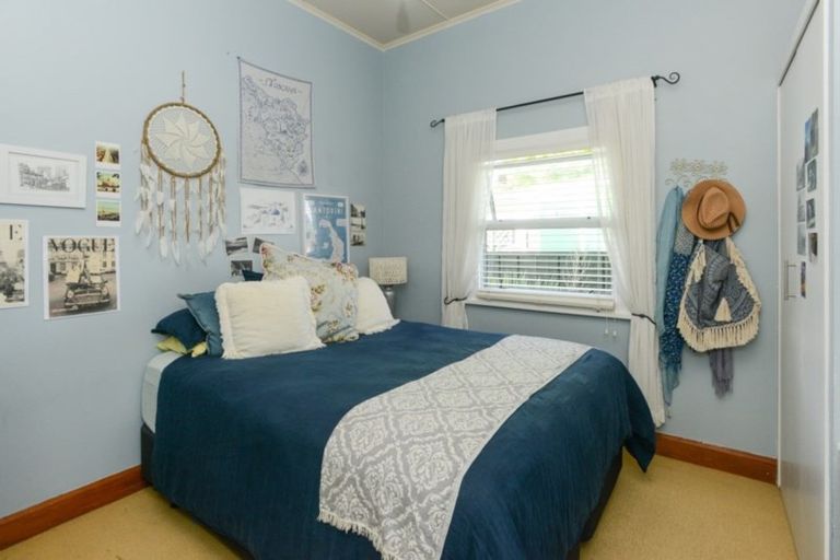 Photo of property in 204 Davis Street, Saint Leonards, Hastings, 4120