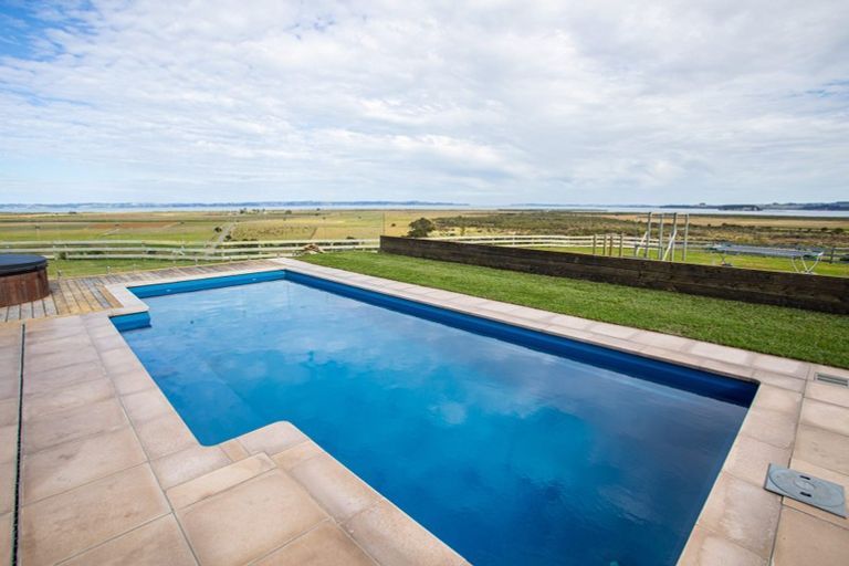 Photo of property in 3354 Kaipara Coast Highway, Glorit, Warkworth, 0984