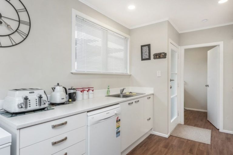 Photo of property in 1 Le Quesne Place, Fairfield, Hamilton, 3214