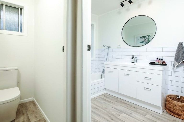 Photo of property in 49 Pulham Crescent, Queenwood, Hamilton, 3210