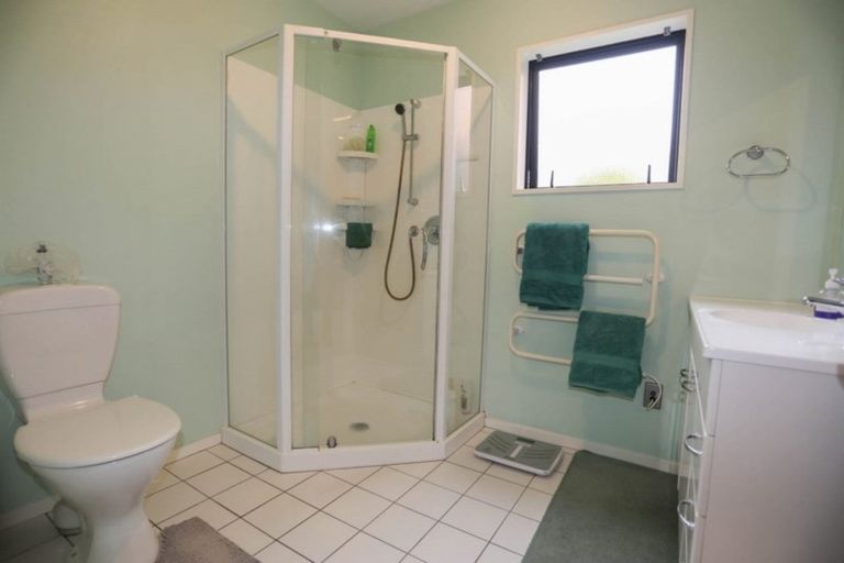 Photo of property in 4 Skyedale Drive, Harewood, Christchurch, 8051