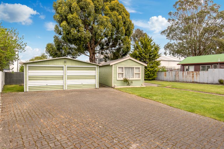 Photo of property in 23 Tensing Place, Sockburn, Christchurch, 8042