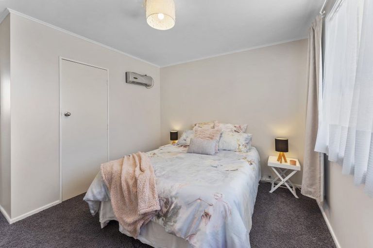 Photo of property in 1/76 Clouston Park Road, Clouston Park, Upper Hutt, 5018