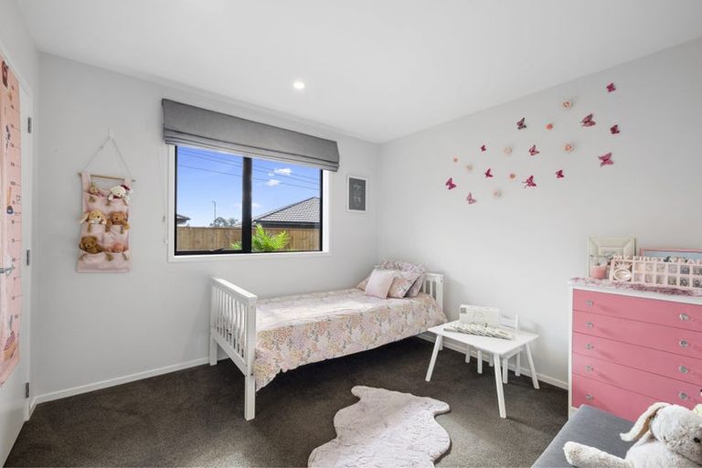 Photo of property in 5 Ruru Lane, Hurworth, New Plymouth, 4310