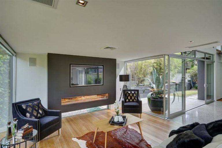 Photo of property in 3 Millbank Lane, Merivale, Christchurch, 8014