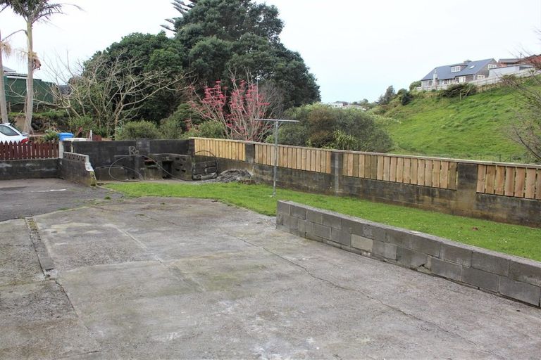 Photo of property in 40 Rosendale Avenue, Spotswood, New Plymouth, 4310