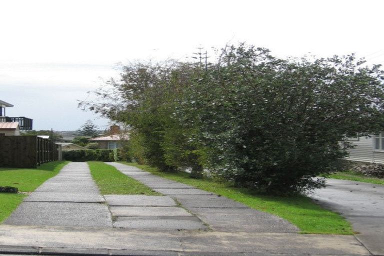 Photo of property in 28 Greenhill Crescent, Pakuranga, Auckland, 2010