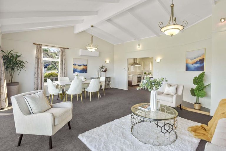 Photo of property in 12 Everard Avenue, Army Bay, Whangaparaoa, 0930