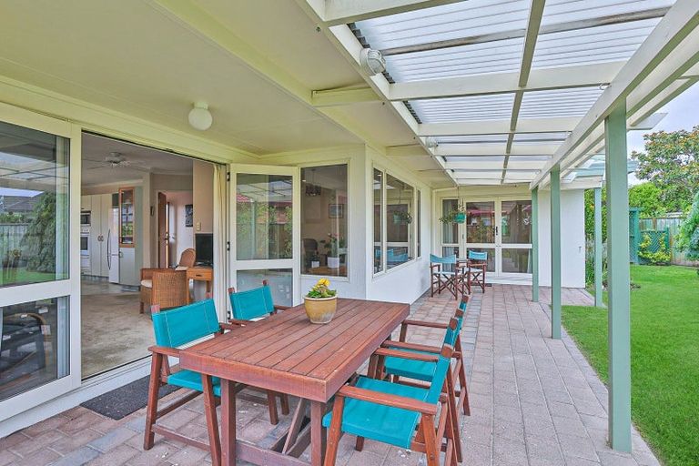 Photo of property in 6 Wilton Row, Taradale, Napier, 4112