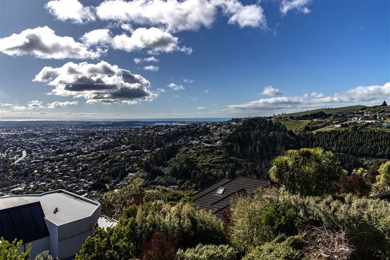 Photo of property in 5 Harry Ell Drive, Cashmere, Christchurch, 8022