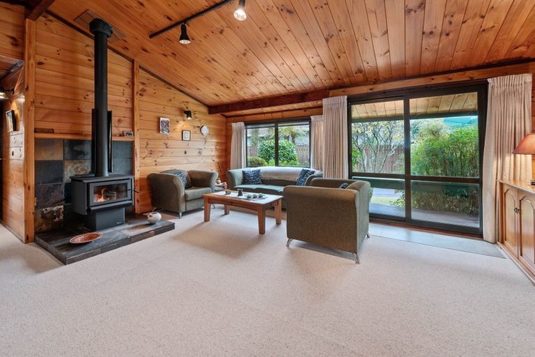 Photo of property in 5 Hodgkins Street, Pukehangi, Rotorua, 3015