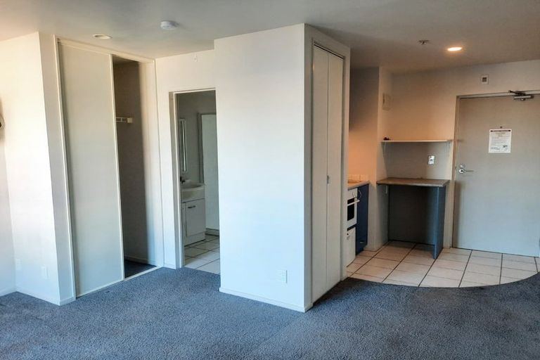 Photo of property in 3c/10 Crown Lynn Place, New Lynn, Auckland, 0600
