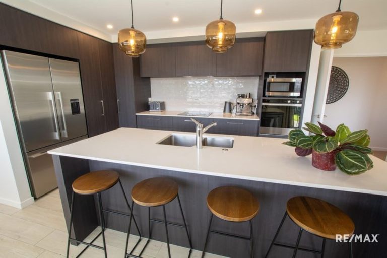 Photo of property in 54 Penetaka Heights, Pyes Pa, Tauranga, 3112