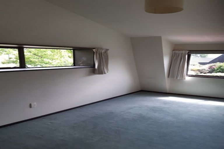 Photo of property in 11b Chevron Place, Ilam, Christchurch, 8041