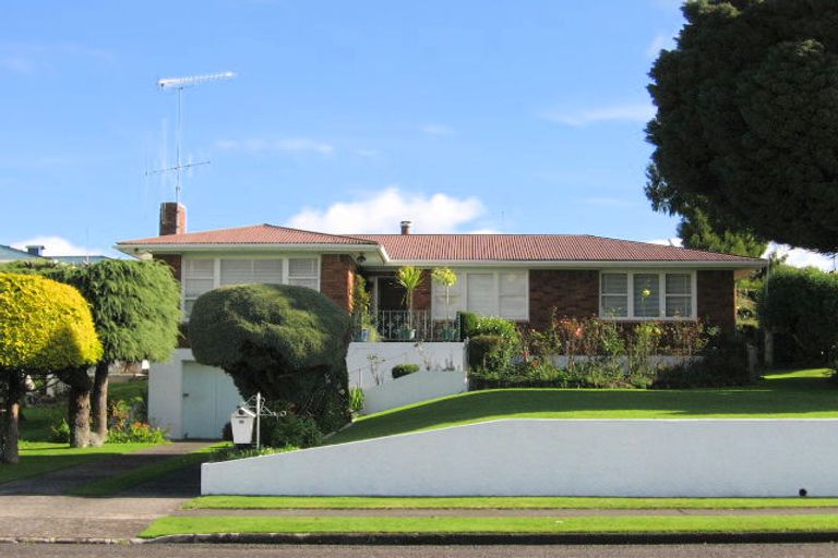 Photo of property in 96 Manaia Street, Tokoroa, 3420