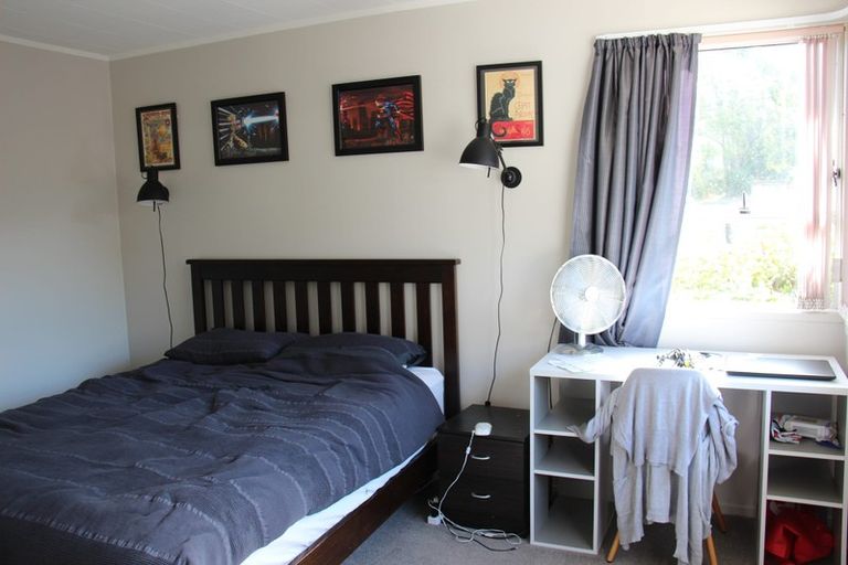 Photo of property in 14 Regency Place, Sunnynook, Auckland, 0632